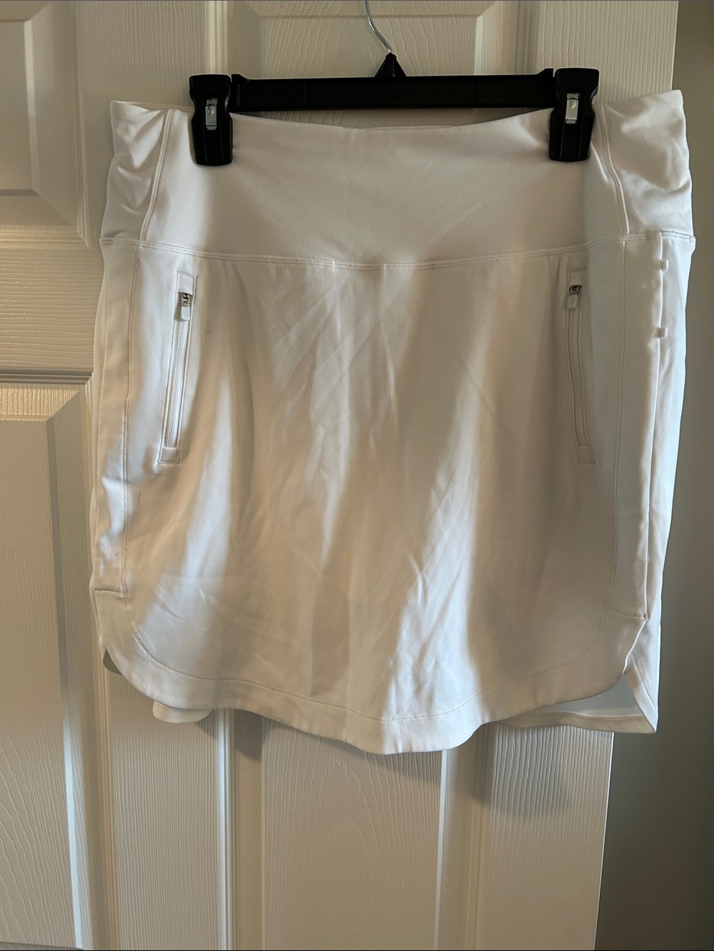 White Athleta Golf Skirt with Zip Pocket